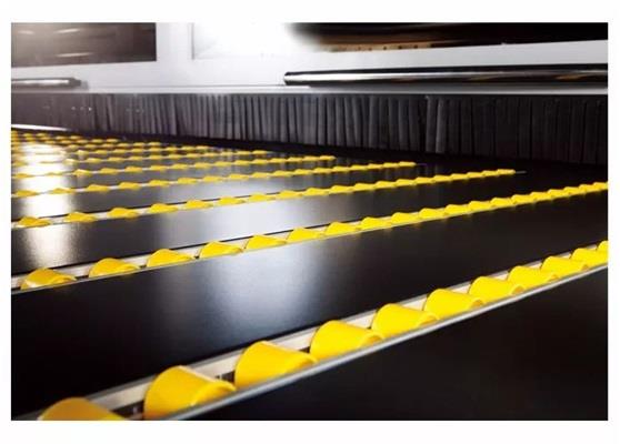 UV平板噴印機5 UV平板噴印機5